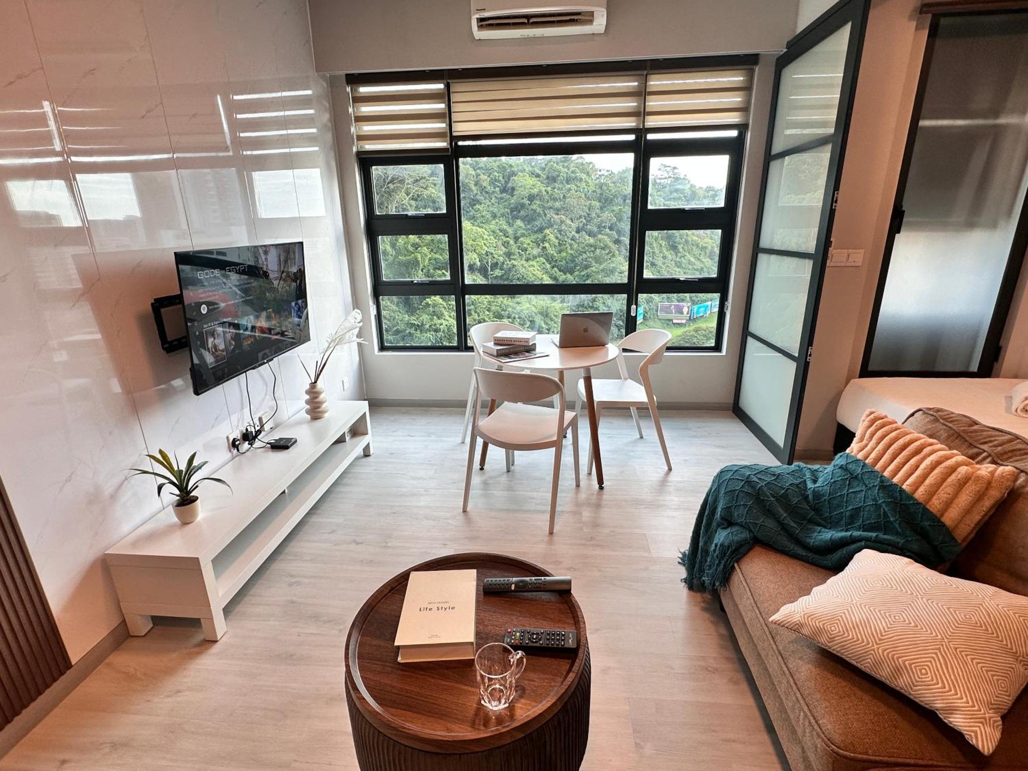 Jesselton Quay: Sea View Apartment with Pool and Wi-Fi Kota Kinabalu Exterior photo