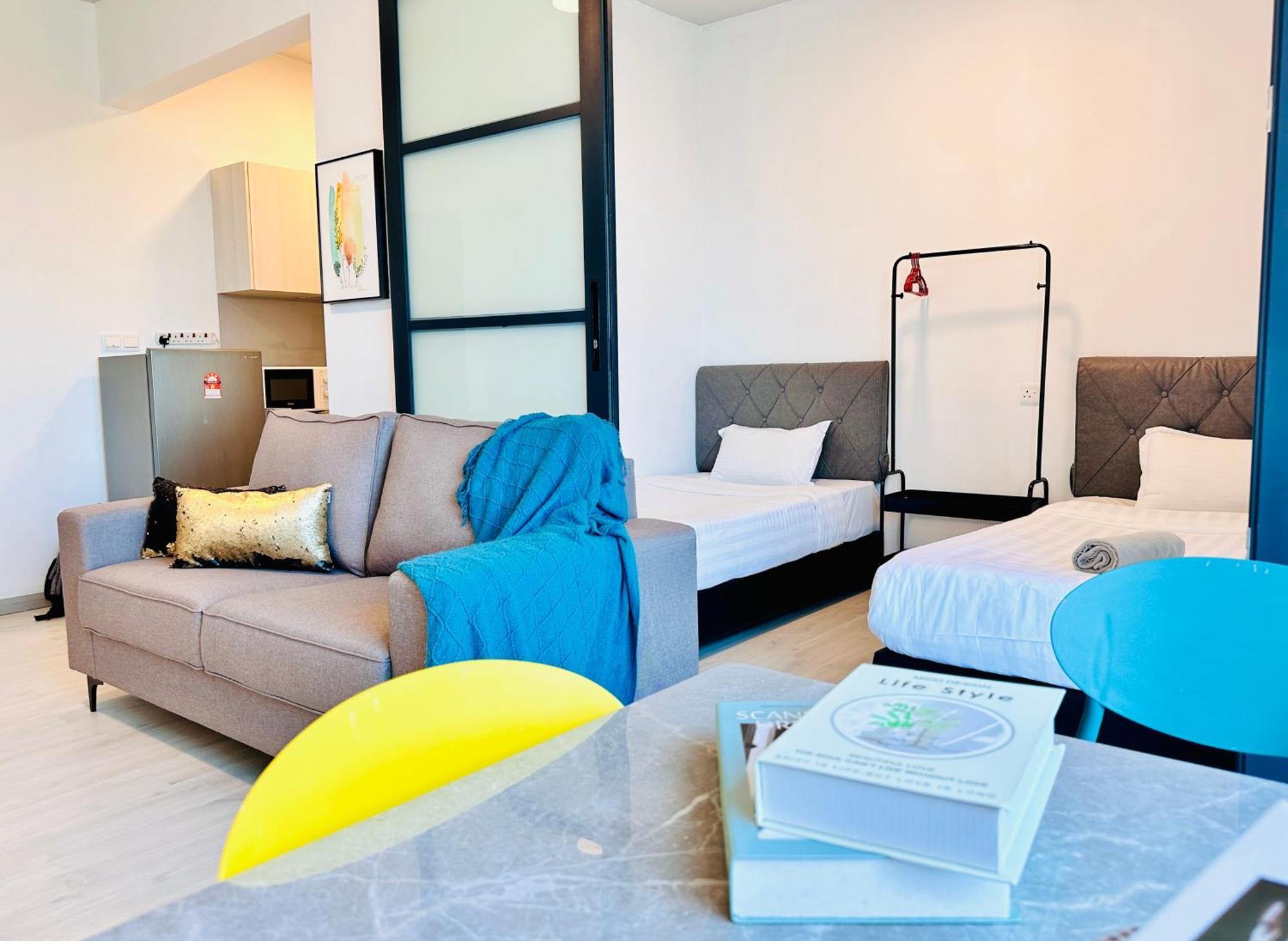 Jesselton Quay: Sea View Apartment with Pool and Wi-Fi Kota Kinabalu Exterior photo