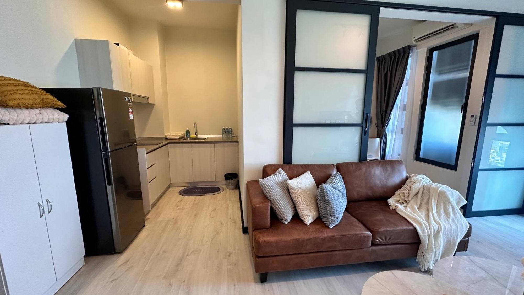 Jesselton Quay: Sea View Apartment with Pool and Wi-Fi Kota Kinabalu Exterior photo